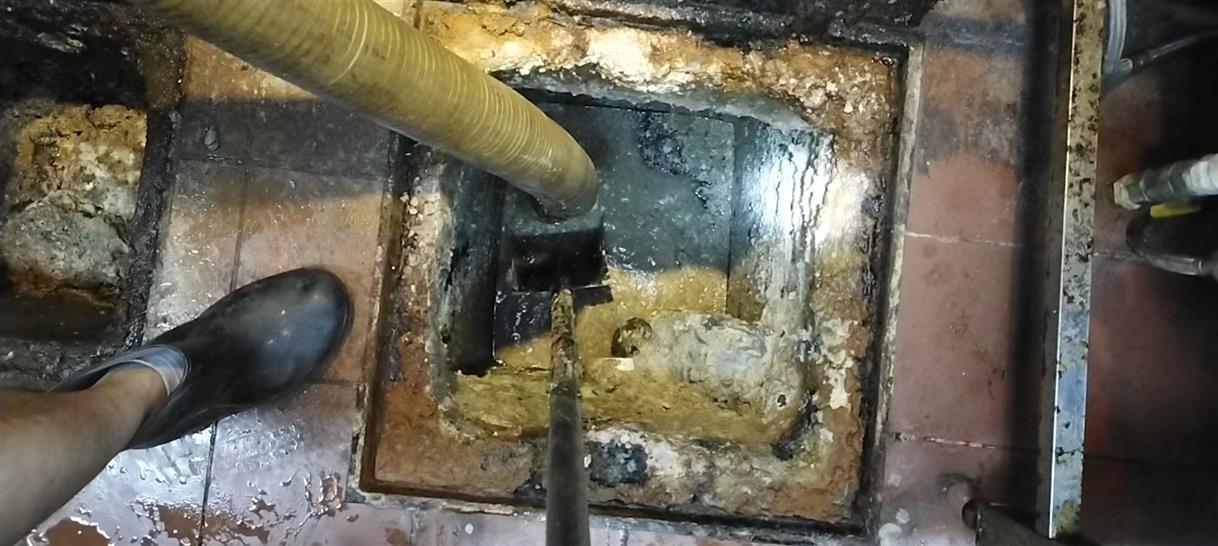 东阿污水池清理一般都有毒气，怎么预防中毒呢？