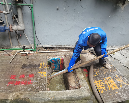 东阿清掏化粪池